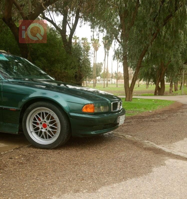 بي ام دبليو الفئة 7